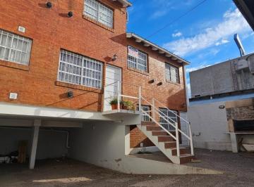 Departamento · 56m² · 3 Ambientes · 1 Cochera · Venta de Duplex B°alta Barda de 2 Dorm. con Cochera