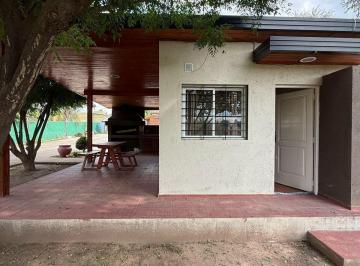 Casa de 8 ambientes, Villa Parque Siquiman · Oportunidad de Venta 2 Cabañas - Villa Parque Siquiman