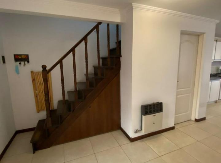 Casa · 100m² · 3 Ambientes · 1 Cochera