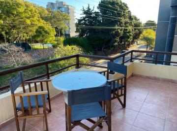 PH · 92m² · 3 Ambientes · Departamento 3 Ambientes Al Frente con Balcon y Parrilla.