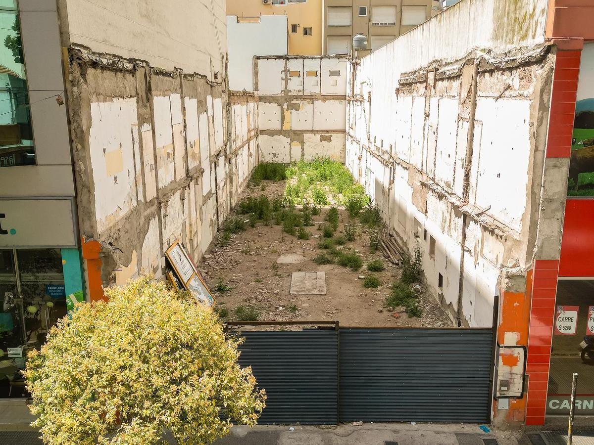 Lote en venta de 374 m² en pleno centro — Calle Belgrano
