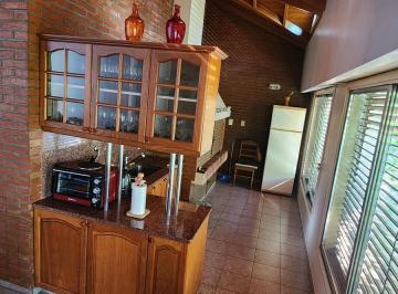 Casa · 231m² · 4 Ambientes · Casa en Almagro