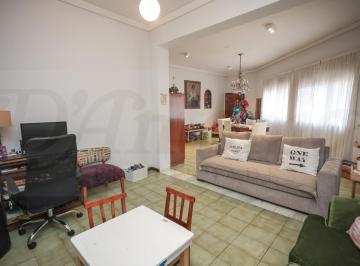 Casa · 97m² · 3 Ambientes · 1 Cochera · Casa en Venta 3 Ambientes en Villa Urquiza