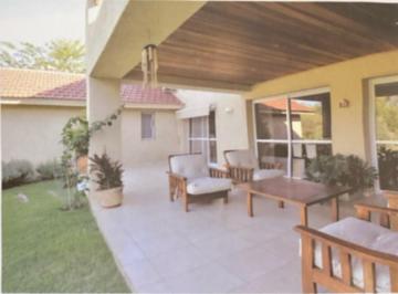 Casa · 568m² · 10 Ambientes · 2 Cocheras · Casa La Arboleda Villa Warcalde Suite Pb