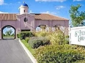 Terreno · 895m² · Terreno en Venta en San Isidro Labrador de 895 m²