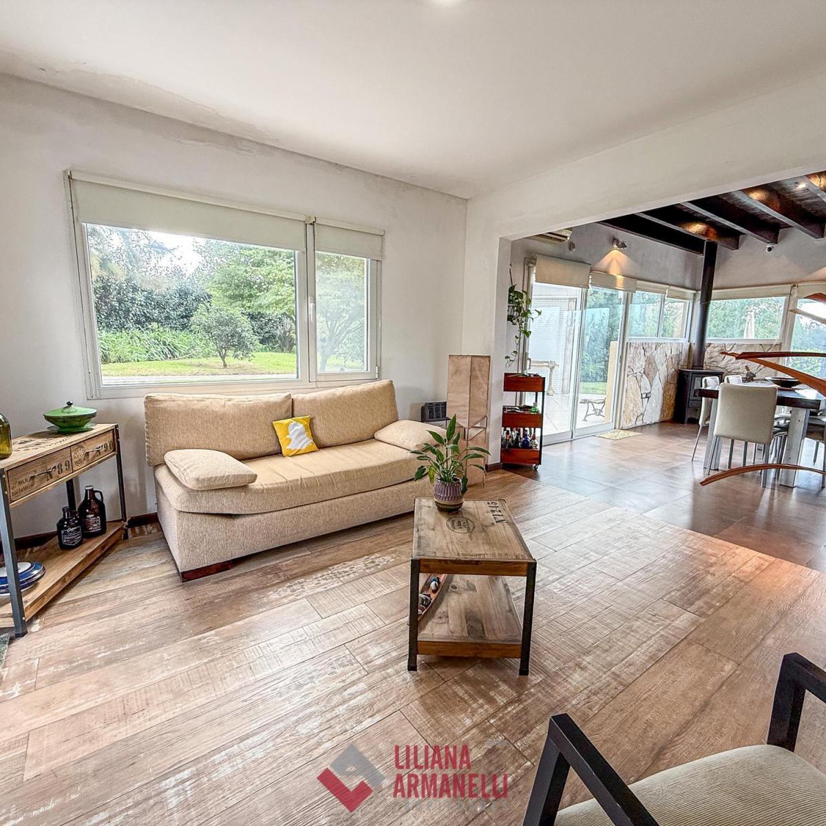 Chalet 3 amb + Playroom, 160m² con pileta y parrilla — Sierra de los Padres