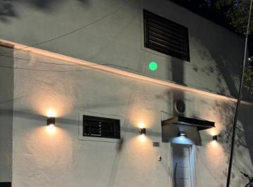 PH de 5 ambientes, Lanús · Venta PH 5 Amb con Balcón y Patio. Monasterio 1790, Mte Chingolo