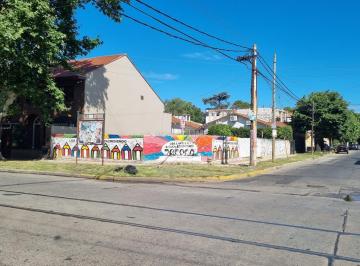 Terreno · 252m² · Unica Esquina Sobre Brandsen