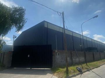 Bodega-Galpón · 1600m² · 1 Ambiente · Galpón en Tigre en Alquiler