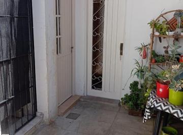 PH · 40m² · 2 Ambientes · PH en Alquiler en José León Suarez