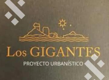 Terreno · 450m² · Venta Lote en Los Gigantes del Chocon