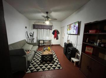 Casa · 70m² · 3 Ambientes · 1 Cochera · Casa en Alquiler Zona Residencial de San Antonio de Padua