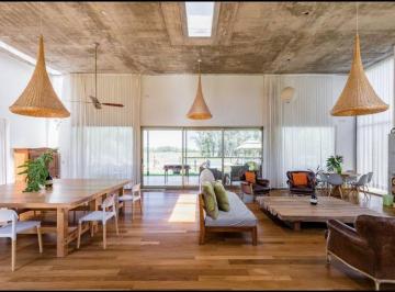 Casa · 450m² · 6 Ambientes · 2 Cocheras · Casa 4has Venta Chacras del Parana Lima Zarate