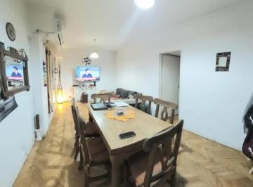 Departamento de 3 ambientes, Villa Urquiza · Excelente Departamento 3 Ambientes, 63 m² Aprox con Patio, Centro Villa Urquiza
