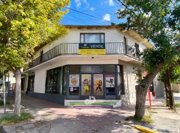 Departamento de 9 ambientes, Luján de Cuyo · Venta de Depto Tipo Casa con Quincho Propio y Piscina - Centro de Lujan