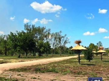 Terreno · 330m² · Venta de Lote Financiado en Barrio Semi Cerrado Luz del Pilar