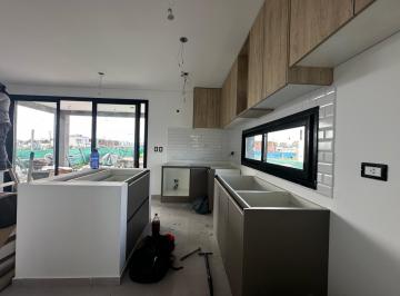 Casa · 163m² · 3 Ambientes · 2 Cocheras · Casa en Venta Pilar del Este Santa Elisa| Vco Propiedades