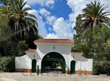 Terreno · 640m² · Lote en Venta La Arbolada Club de Campo