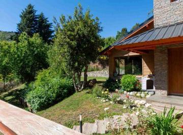 Casa · 170m² · 4 Ambientes · 2 Cocheras · Casa en PH Apta Crédito en San Martín de Los Andes