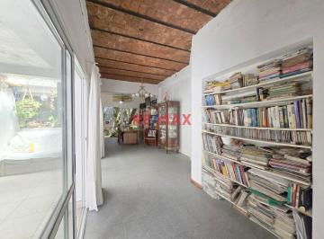 Casa · 130m² · 4 Ambientes · 1 Cochera · Casa 4 Ambientes Venta Villa Sarmiento Oportunidad