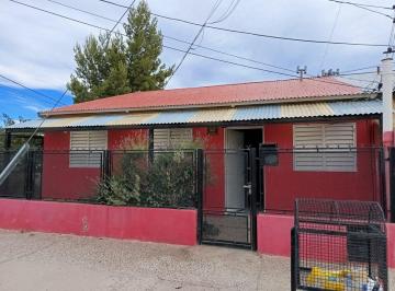 Casa · 80m² · 6 Ambientes · Casa Juan Zabalo - Km5