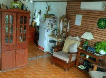 PH · 81m² · 3 Ambientes · 1 Cochera · PH en Venta - 2 Dorm. 1 Baño - Cochera - 137 m² - Boulogne, San Isidro