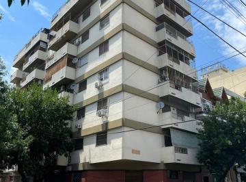 Departamento de 5 ambientes, Floresta · Venta 5 Amb. 130 m² Frente Floresta - Oportunidad!