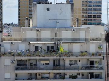Departamento de 3 ambientes, Córdoba · Oportunidad! Dpto 1 Dorm. C/escritorio, Cochera y Terraza a m Nuevocentro.