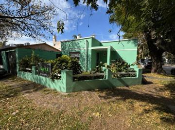 Casa · 150m² · 2 Ambientes · Casa de 2 Ambientes a La Venta con Gran Lote - Munro
