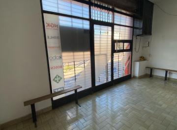 Local comercial de 1 ambiente, Esteban Echeverría · Local en Alquiler en Leandro Alem 1555!