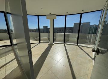 Oficina comercial · 98m² · 1 Ambiente · 1 Cochera · Ubicación Estratégica, Conectividad Imbatible y Seguridad 24