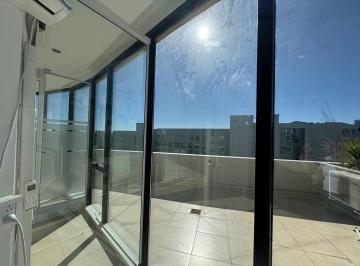 Oficina comercial · 98m² · 1 Ambiente · 1 Cochera · Gran Oficina en Estudios de Bahia Grande