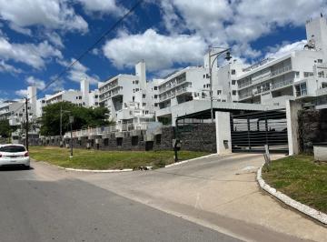 Garage , La Calera · Jardines de La Estanzuela: Cochera en Venta / 12 m²