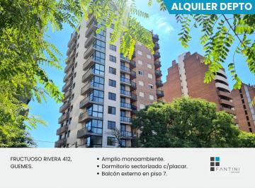 Departamento de 1 ambiente, Córdoba · Alquiler Guemes. Amplio Monoambiente. Balcón. Pileta. 3 Años.