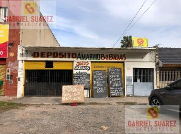 Local comercial · 72m² · 1 Ambiente · Local Amplio Al Frente con Techos de Losa - Venta