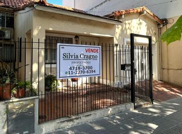 Casa de 5 ambientes, Vicente López · Chalet 5 Ambientes en 2 Plantas con Amplio Jardín. Laprida 2888, Florida