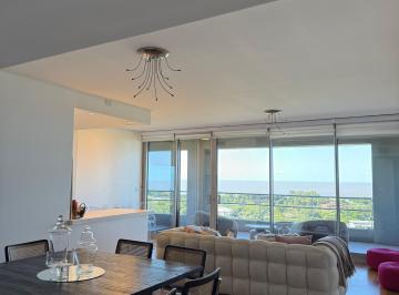 Departamento de 3 ambientes, Belgrano · Forum Alcorta