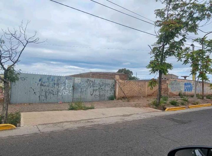 Terreno · 6000m²