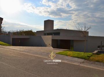Casa · 461m² · 4 Ambientes · 3 Cocheras · Casa en Venta - Estancia Q2