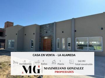 Casa · 230m² · 5 Ambientes · Casa en Venta, 5 Ambientes - La Alameda, Canning