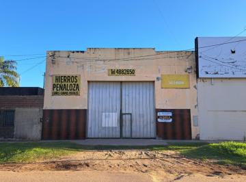 Bodega-Galpón , Ciudad de Santa Fe · Galpon / Deposito - Risso y Av Peñaloza (180 m², Baño y Oficina)