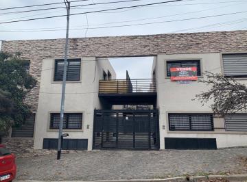 Departamento de 2 ambientes, Villa Lugano · Depto. 2 Amb. C/ Parrilla y Deck, P 1, Expensas Bajas