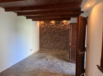 Casa · 100m² · 4 Ambientes · 2 Cocheras · Venta Casa Reciclada en Pilar 4 Ambientes Apto Credito