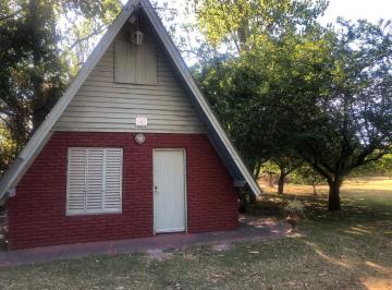 Casa de 3 ambientes, La Plata · Casa Quinta en Venta Sobre Amplia Fraccion de Terreno
