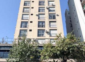 Departamento · 88m² · 3 Ambientes · Ver Video - 3 Ambientes con Dependencia con Vista Al Parque