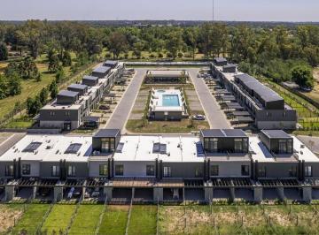 Casa de 4 ambientes, Pilar · Alquiler Townhouse Oliden Joven
