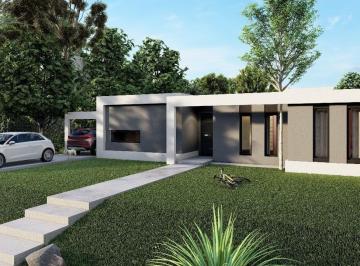 Casa · 128m² · 4 Ambientes · 1 Cochera · Terreno en Venta Barrio Cardales Village