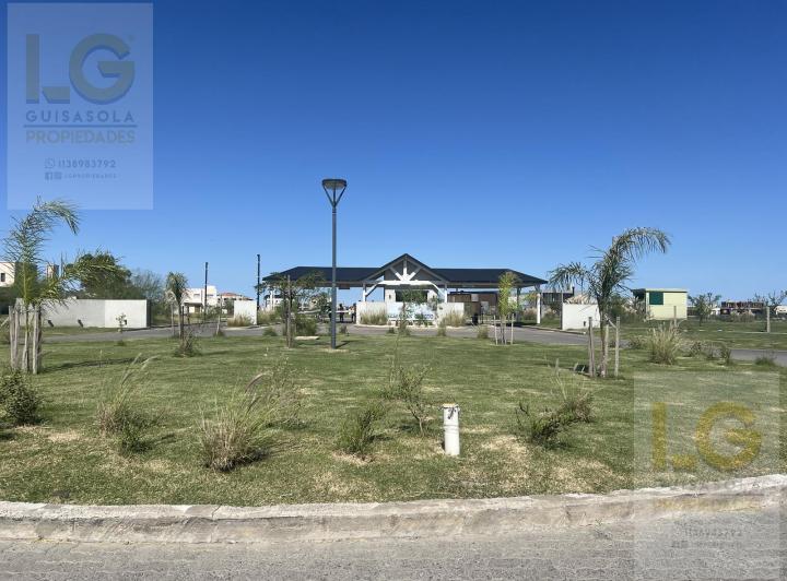 Terreno · 726m²