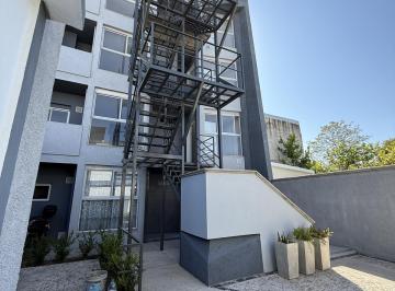 Departamento · 40m² · 1 Ambiente · Departamento en Plata Baja con Patio