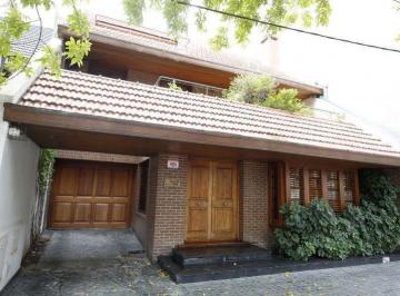 Casa · 424m² · 6 Ambientes · 3 Cocheras · Casa de Categoria Zona Norte